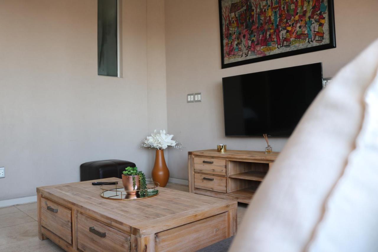 1007-Stunning Studio Apt With Incredible Joburg Views Γιοχάνεσμπουργκ Εξωτερικό φωτογραφία